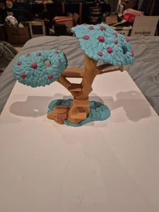 Casa de muñecas FISHER PRICE Loving Family TREEHOUSE APPLE TREE FORT PATIO TRASERO sin columpio - Imagen 1 de 6