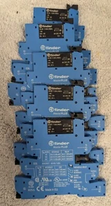 5 PIECES FINDER RELAYS 34.81.7.024 & 1 KLEMSAN (683) - Picture 1 of 6