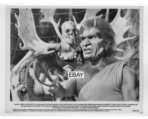 CLASH OF THE TITANS 1981 RAY HARRYHAUSEN ORIGINAL 8X10 MOVIE PHOTO #8 CALIBOS - Picture 1 of 1