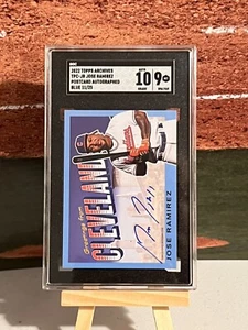 2022 Topps Archives Azul Claro 11/25 José Ramírez SGC 10/9 - Imagen 1 de 3
