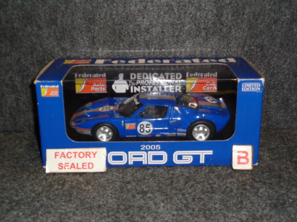 Federated 2005 Ford GT Crown Premiums Limited Edition Diecast Collectible Car