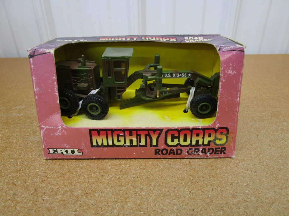 ERTL Mighty Corps Road Grader 1/64 toy construction cat diecast B15Z - Image 1 of 4