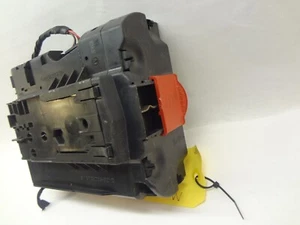 Mercedes C-Class, W204 Fuse Box Front Power OEM 2045403550 GB0197 - Picture 1 of 8