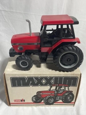 ERTL Case IH 5130 MFD Maxxum, 1989 Limited Ed. Kansas City Toy Show, 1/16, NIB - Image 1 of 4