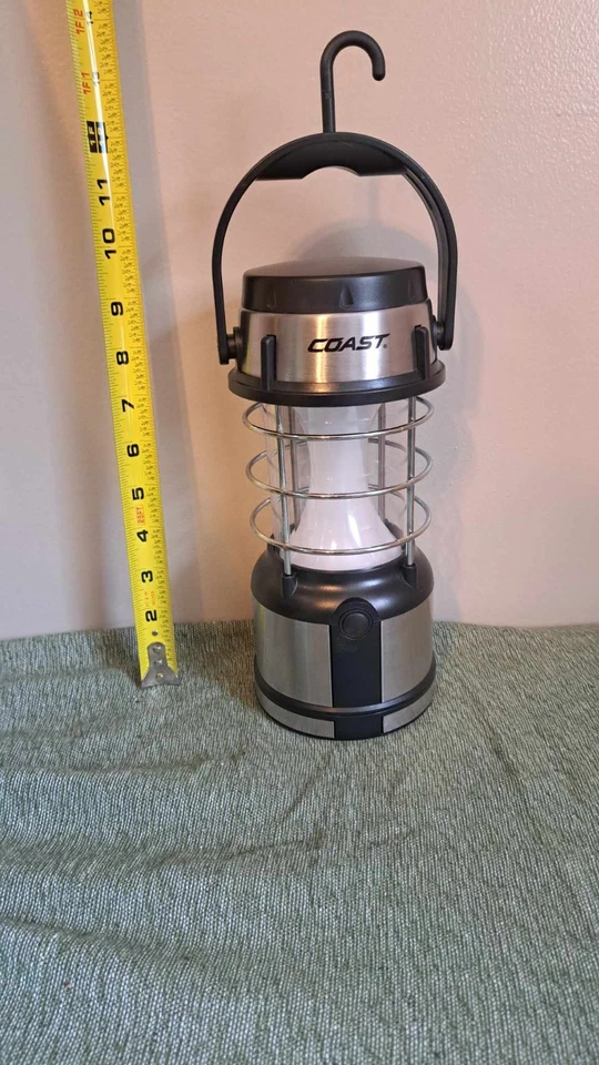 Linterna LED COAST EAL18 - 460 Lúmenes, Doble Color (Blanco y Rojo), 4 Modos de Luz Foto 1 de 1