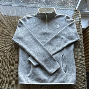 Damen XS grau Winter Reitsport Festival WEF Logo Fleece 1/4 Reißverschluss EUC! 2015 - Bild 1 von 11