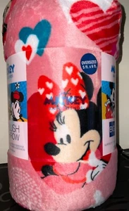 Disney Mickey & Minnie Hearts Soft Throw Blanket 5' x 6 ft -The Big One -New - Picture 1 of 5