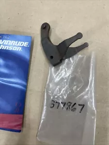 P16B Johnson Evinrude OMC 377867 Shift Lever Assembly OEM New Factory Boat Parts - Foto 1 di 3