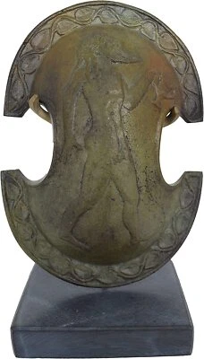 Pequeño escudo de bronce con decoración Dioniso Baco Dios de la locura del vino éxtasis Foto 1 de 4