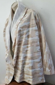 Lucky Brand Women'sCardigan Sweatshirt Camouflag print Color Beige SZ L NWT - Picture 1 of 12