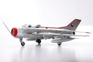 Caccia Panzerkampf scala 1/72 Cecoslovacchia MiG-19S 14642PD lega finito - Foto 1 di 5