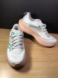Saucony Ride 17 Athletic Running Shoes Sneakers Tan/Peach Women’s Size 8.5 - Bild 1 von 13