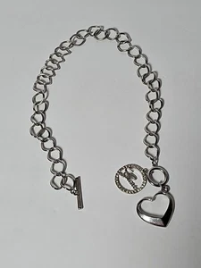 Vintage GUESS Logo Silver-Tone Heart Toggle Necklace – Chunky Chain, 15” - Picture 1 of 3