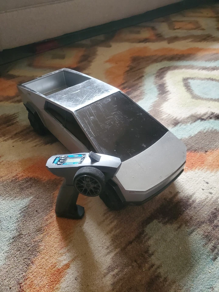 HotWheels RC Cyber Truck 1:10 Scale (Upgraded electronics) - Image 1 of 4