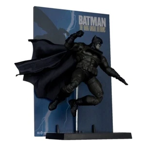 DC Multiverse McFarlane Cover Batman Batman: The Dark Knight Returns - Picture 1 of 7