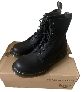 Dr. Martens Women's 1460 W Nappa Leather Combat Boot Size 9 Brand New in Box - Picture 1 of 12
