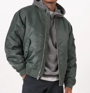 New Abercrombie Classic Relaxed Bomber Jacket Olive Green Size Extra Large - Picture 1 of 7