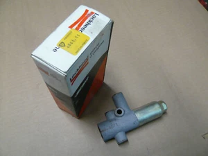  Peugeot 104, 204, 304 Bremskraftregler  - Bild 1 von 3