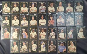 Greg Maddux 2023 Topps Allen & Ginter X #387 🔥 SP 🔥 Chicago Cubs HOF - Picture 1 of 1