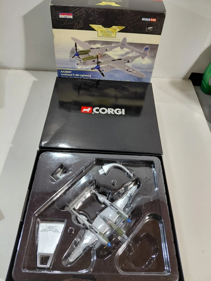 Corgi Aviation Archive Die Cast 1:72 Scale Lockheed P-38J Lightning Airplane - Image 1 of 4