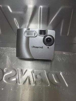 Polaroid PhotoMAX FUN Flash 640 0.4MP Digital Camera Silver Tested Works DIGICAM - Image 1 of 4