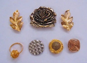 De colección Clips de bufanda Multicolores Siete Artículos Nuevos Nunca Usados - Imagen 1 de 9