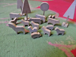 1  Set DDR Holzspielzeug Miniaturen  Tiere   70 Teile Teile Set 3z - Bild 1 von 4