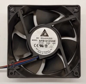 Delta Electronics AFB1212VHE Lüfter 12VDC  0.9A 3-wire 120X120X38mm³ - Bild 1 von 4