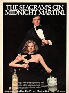 De colección Años 70 SEAGRAMS REVISTA DE GINEBRA EXTRA SECA ANUNCIO IMPRESO Medianoche Martini Pinup Page - Imagen 1 de 1