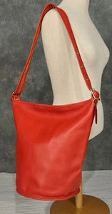 Vintage Coach Limited Ed. Legacy XL Glovetanned Leather Bucket Duffle Bag 17998 Rot - Bild 1 von 15