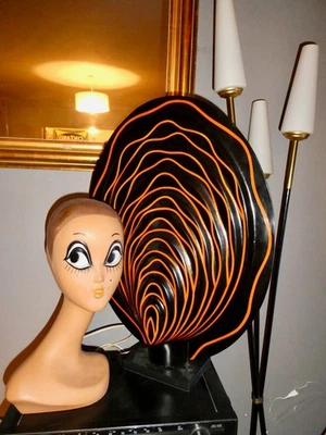 ORIGINALE GRANDE LAMPE EN RÉSINE COQUILLAGE VINTAGE - Photo 1/4