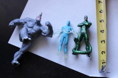 Disney Store Marvel Spider-Man Electro PVC Figura Figura Set Rhino Scorpion Foto 1 de 4