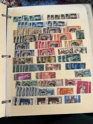 Libro de estampillas de la ciudad del Vaticano 1960-1973.  40 páginas en total. Gran forma.  Foto 1 de 4