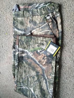 NWT Mossy Oak Cargo Pants XL 40-42 (44) Hunting Camouflaged Mountain Country NEW - Image 1 of 4
