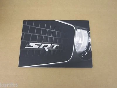 Dodge Jeep Chrysler SRT Viper 300 Charger Challenger SRT8 2013 folleto de ventas Foto 1 de 3