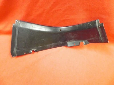 65, 66, Shelby, Mustang, moldura interior superior lateral derecha, usada original Foto 1 de 4