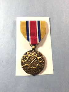 US Army Reserve Component Achievement Medal (Full size) - Picture 1 of 6
