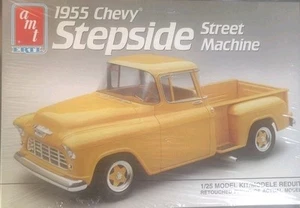 AMT Ertl 6004 Plastikmodellbausatz im Maßstab 1:25 1955 Chevy Stepside Street Machine - Bild 1 von 4
