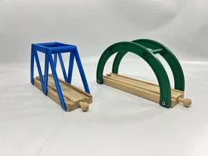 Brio Thomas & seine Freunde Holz 6" Eisenbahn grün blau Brücke Abschnitte Menge 2 - Bild 1 von 7
