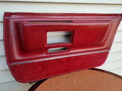1971-76 Cadillac Fleetwood Sedan Deville Rear Lower Door Panel Pad Armrest *RED* - Image 1 of 4