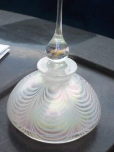 Iridescent White Pulled Feather Design Perfume Bottle with stopper - Picture 1 of 4