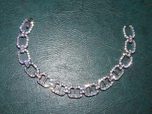CAROLEE NY RHINESTONE BRACLET SILVER TONE 7" - Picture 1 of 3