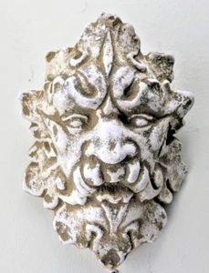 Escultura de pared de hombre verde pan - Imagen 1 de 5