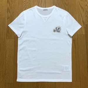 Top Zustand MONCLER Patch Double Logo T-Shirt, weiß, Gr. M, N7371 - Bild 1 von 24