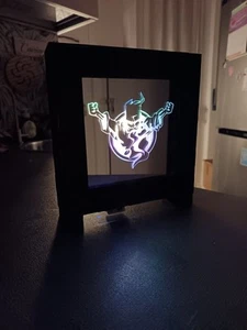 Lampada Thunderdome Luminosa, Specchio Inciso Con Led - Foto 1 di 5