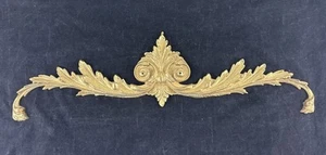 Heavy Solid Brass Pediment Center Cabinet Mount  Cast Brass Ornate Topper Ormolu - Picture 1 of 11