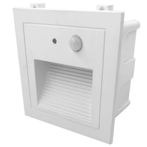 Outdoor Lamp 3W LED Wall Light Step Mounting Box Stairway Door Motion Activated - Picture 1 of 9