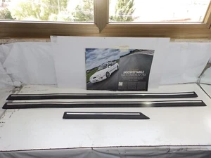 FORD FIESTA 2 P DEL 89 - MODANATURE SPORTELLI DX E SX + PARAFANGO DX PZ 03 - Picture 1 of 3