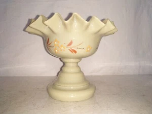 Glas Schale cremefarben mit Emaillemalerei, gelippter Rand - Bild 1 von 9