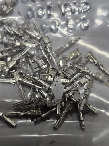 100 PCS MOLEX 43030-0007 CONN SOCKET 20-24 AWG CRIMP TERMINALS TIN NEW (6222) - Picture 1 of 2